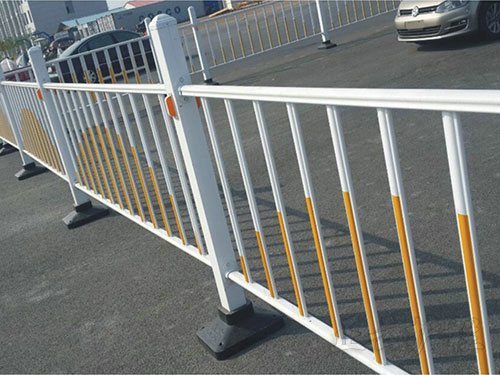 道路交通護(hù)欄 道路交通護(hù)欄